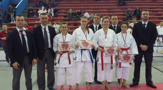 Na prvenstvu Republike Srpske ZA SENIORE U ZVORNIKU KARATISTI KARATE KLUBA “RAJKO CRNOBRNJA GLIGO” OSVOJILI SU CETIRI MEDALJE